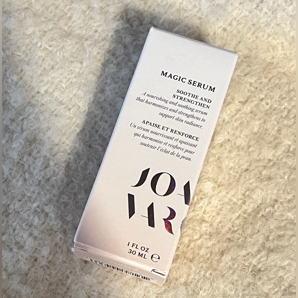 New Joanna Vargas MAGIC SERUM
SOOTHE AND STRENGTHEN
